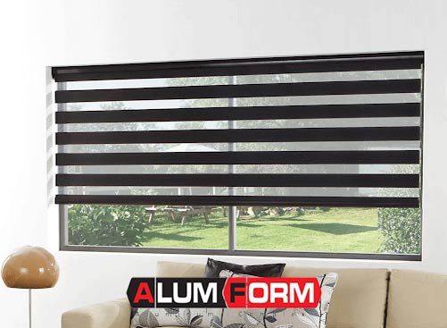 Zebra curtain profile